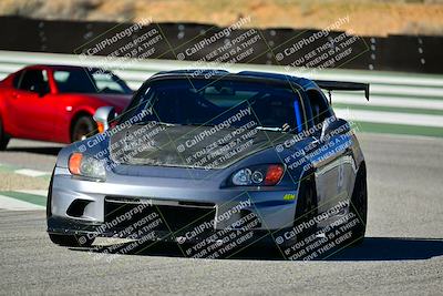 media/Dec-13-2025-Extreme Speed (Sat) [[d129ecb0b9]]/Beginner/Session 1 (Turn 2)/